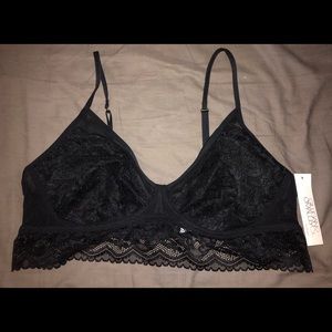 Size Xlarge lace unlined bra, new with tags